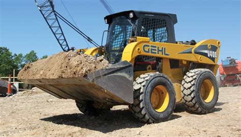 who makes the biggest track skid steer|biggest skid steer ever made.